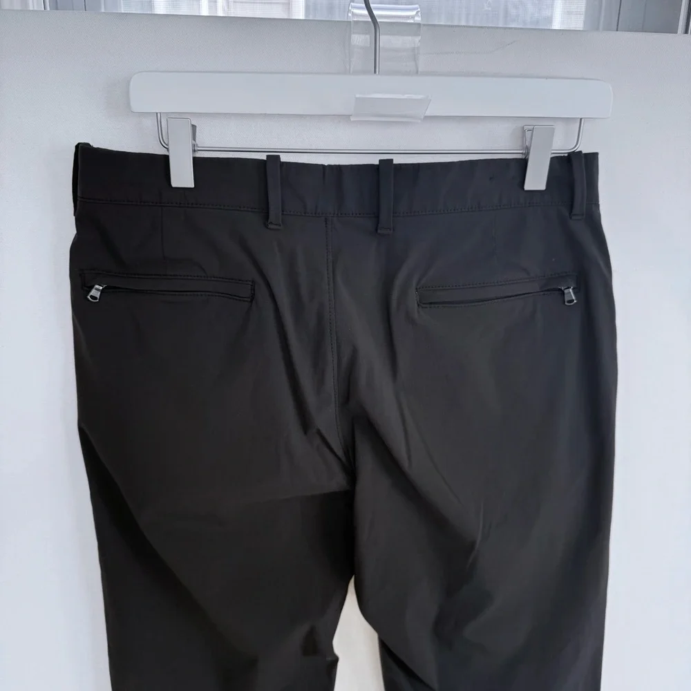 J. Crew Stretch Men’s Slim-Fit Flex Chino Pant size 30x32 in black